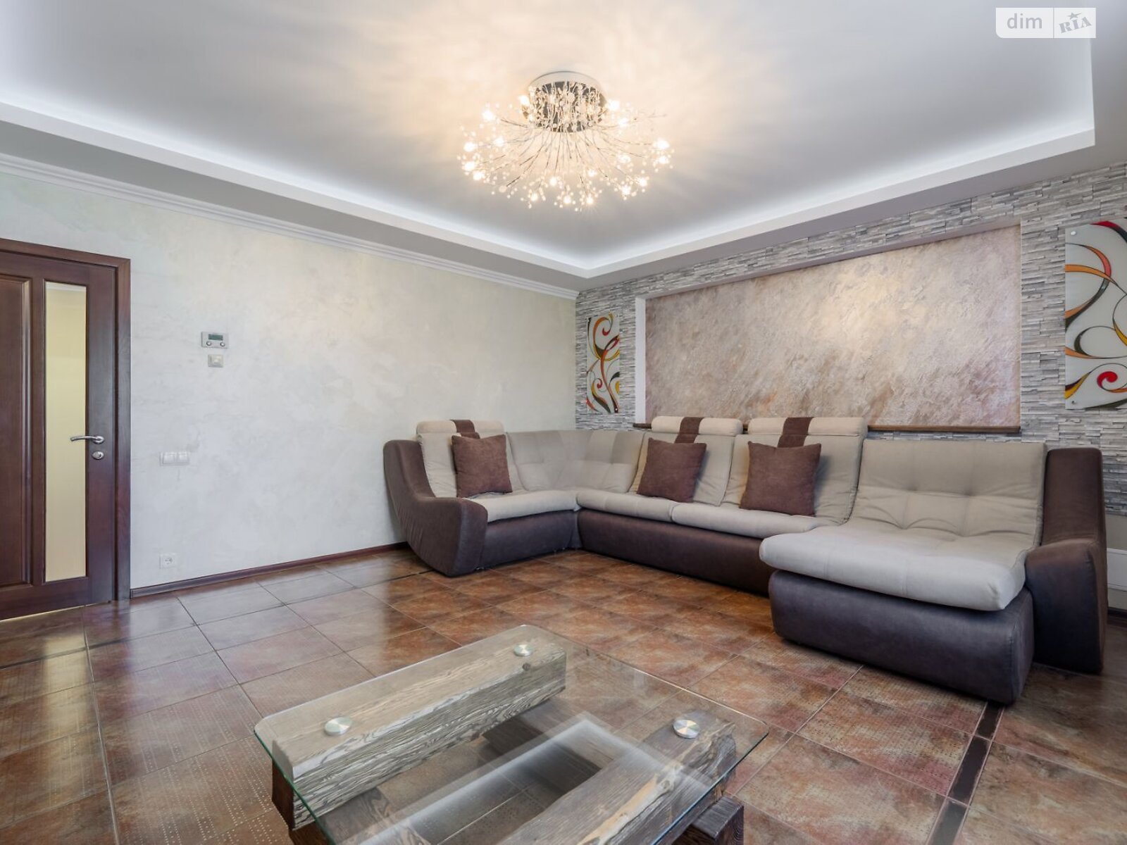 двухэтажный дом с отоплением, 180 кв. м, кирпич. Продажа в Борисполе район Борисполь фото 1 двухэтажный дом с отоплением, 180 кв. м, кирпич. Продажа в Борисполе район Борисполь фото 1