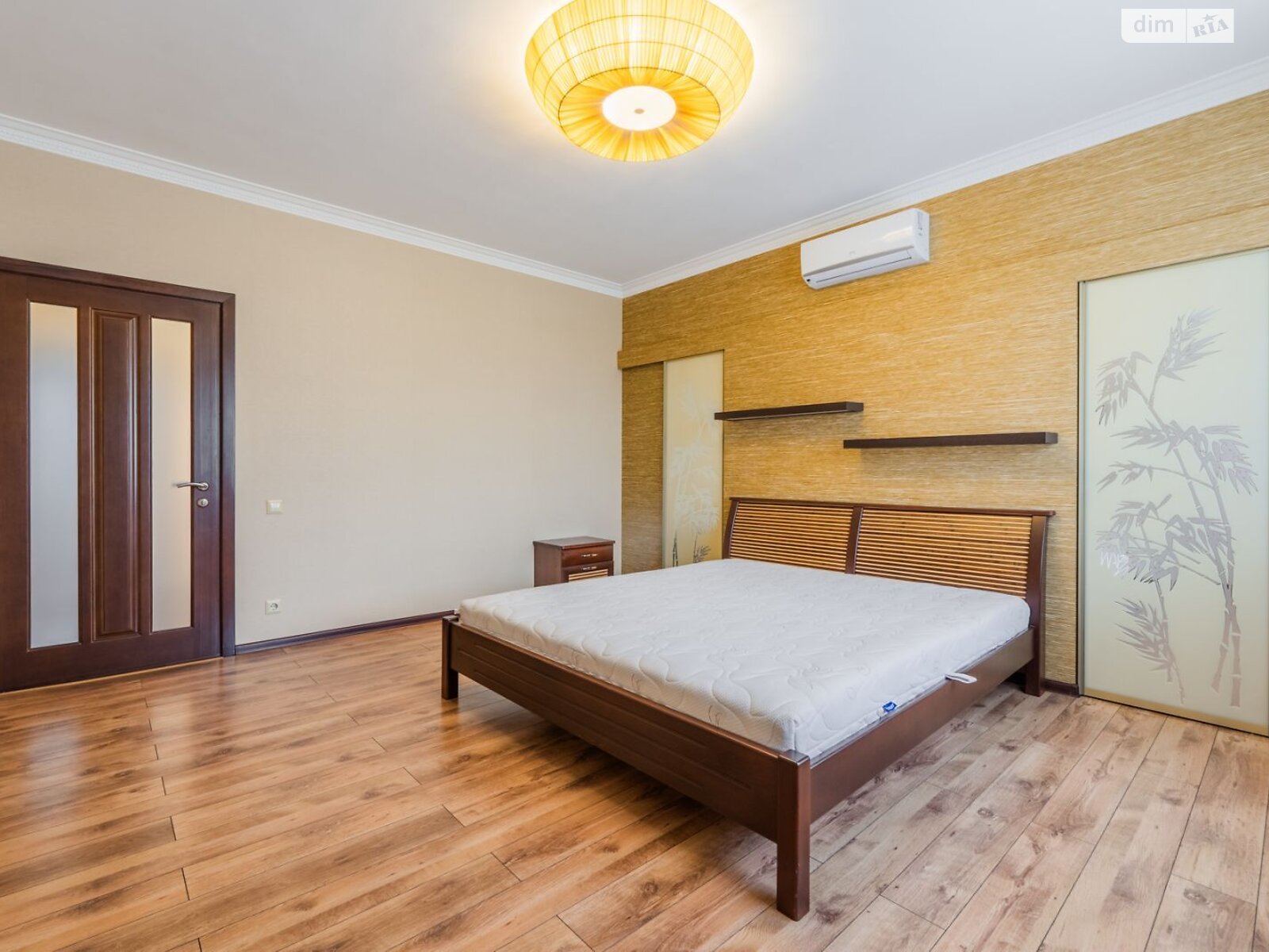 двухэтажный дом с отоплением, 180 кв. м, кирпич. Продажа в Борисполе район Борисполь фото 1 двухэтажный дом с отоплением, 180 кв. м, кирпич. Продажа в Борисполе район Борисполь фото 1