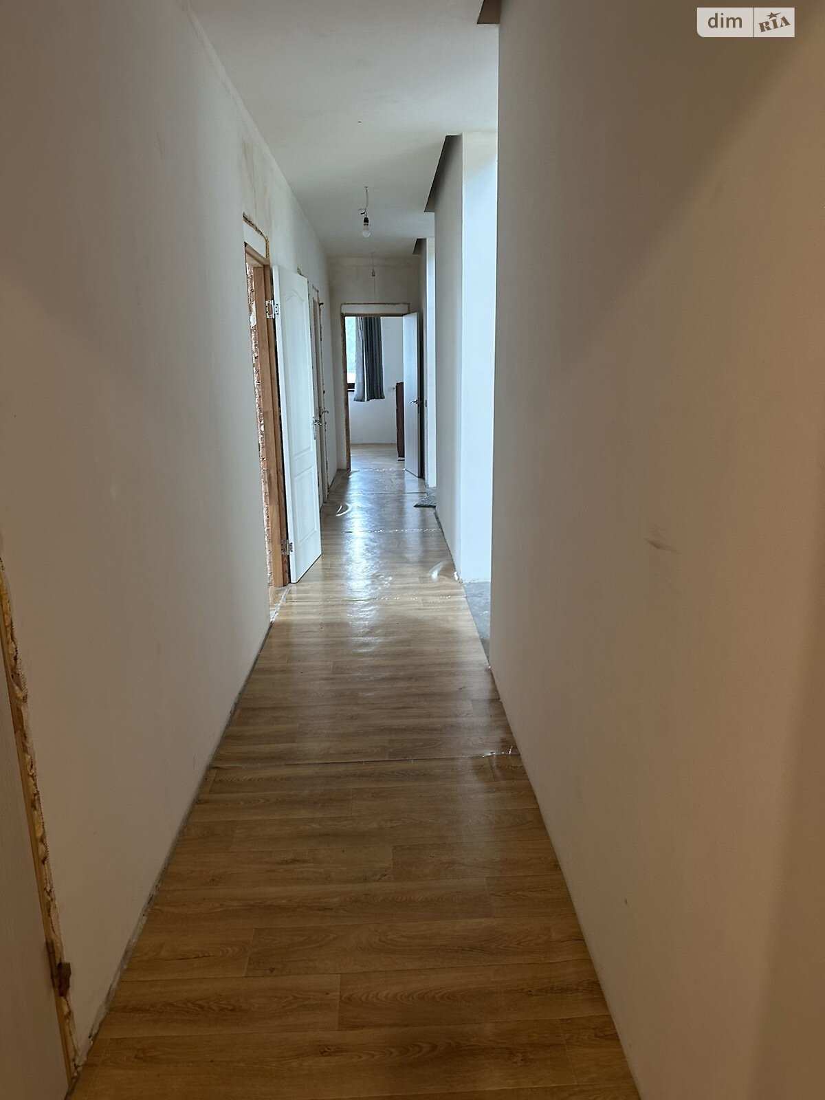 одноэтажный дом с отоплением, 297.2 кв. м, кирпич. Продажа в Борисполе район Борисполь фото 1 одноэтажный дом с отоплением, 297.2 кв. м, кирпич. Продажа в Борисполе район Борисполь фото 1