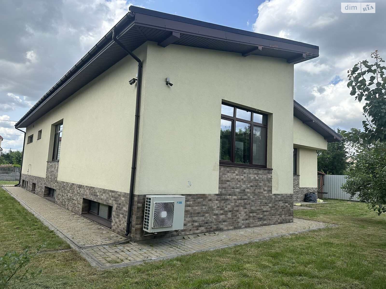 одноэтажный дом с отоплением, 297.2 кв. м, кирпич. Продажа в Борисполе район Борисполь фото 1 одноэтажный дом с отоплением, 297.2 кв. м, кирпич. Продажа в Борисполе район Борисполь фото 1