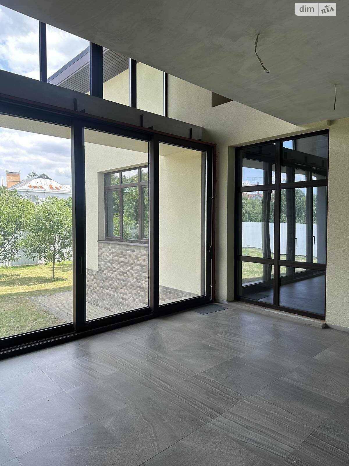 одноэтажный дом с отоплением, 297.2 кв. м, кирпич. Продажа в Борисполе район Борисполь фото 1 одноэтажный дом с отоплением, 297.2 кв. м, кирпич. Продажа в Борисполе район Борисполь фото 1