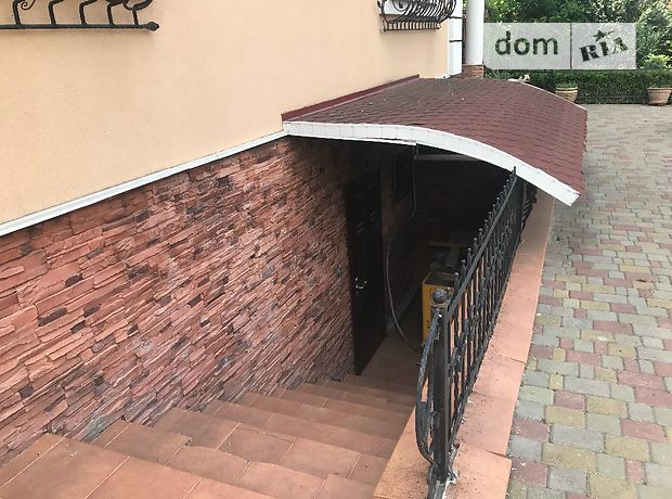 триповерховий будинок з каміном, 470 кв. м, цегла. Продаж в Борисполі, район Бориспіль фото 1 триповерховий будинок з каміном, 470 кв. м, цегла. Продаж в Борисполі, район Бориспіль фото 1