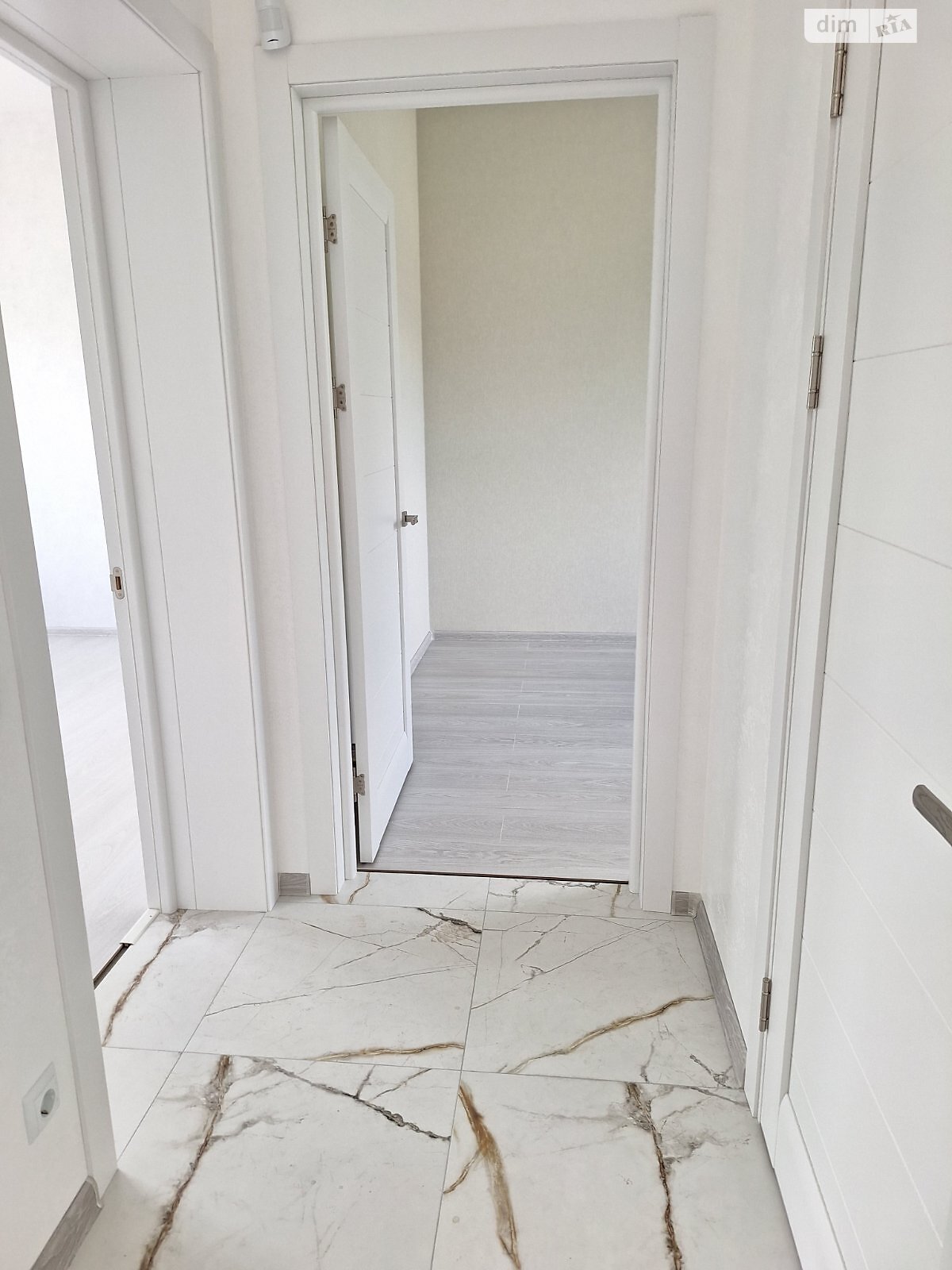одноэтажный дом с ремонтом, 85 кв. м, пеноблок. Продажа в Борисполе район Борисполь фото 1 одноэтажный дом с ремонтом, 85 кв. м, пеноблок. Продажа в Борисполе район Борисполь фото 1