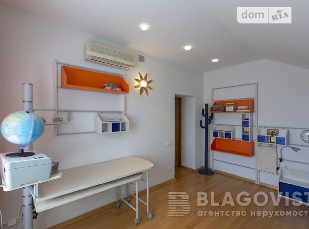 двоповерховий будинок з каміном, 370 кв. м, кирпич. Продаж в Борисполі, район Бориспіль фото 1 двоповерховий будинок з каміном, 370 кв. м, кирпич. Продаж в Борисполі, район Бориспіль фото 1