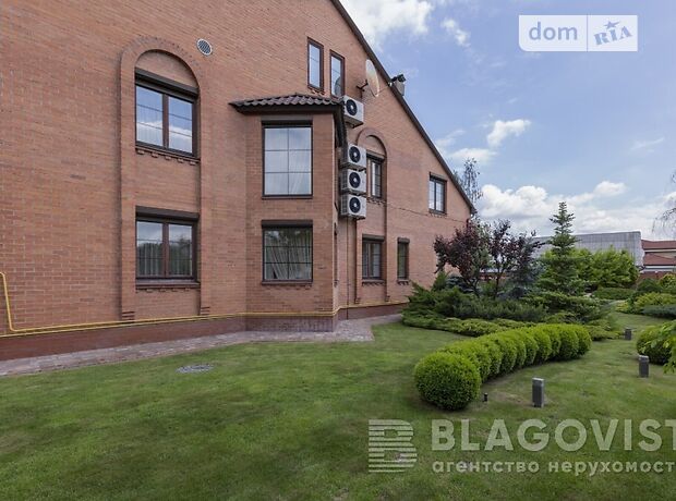 двоповерховий будинок з каміном, 370 кв. м, кирпич. Продаж в Борисполі, район Бориспіль фото 1 двоповерховий будинок з каміном, 370 кв. м, кирпич. Продаж в Борисполі, район Бориспіль фото 1