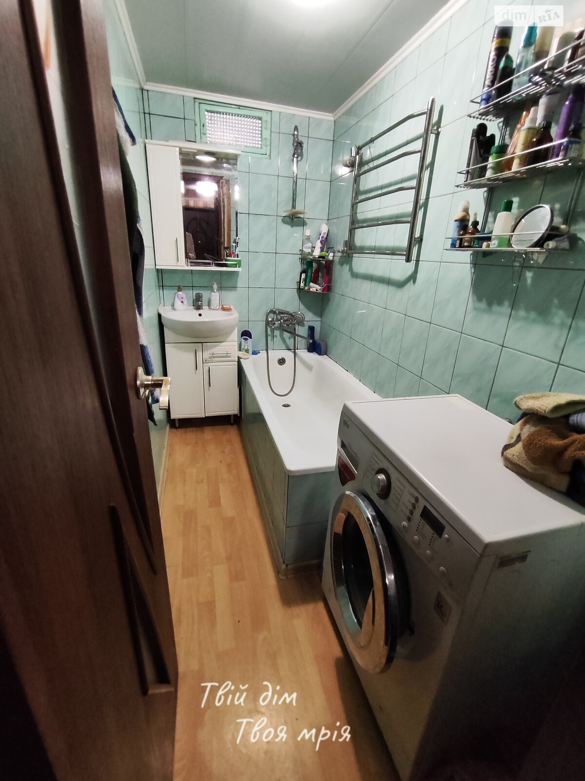 одноповерховий будинок з опаленням, 81 кв. м, дерево та цегла. Продаж в Борисполі, район Бориспіль фото 1 одноповерховий будинок з опаленням, 81 кв. м, дерево та цегла. Продаж в Борисполі, район Бориспіль фото 1
