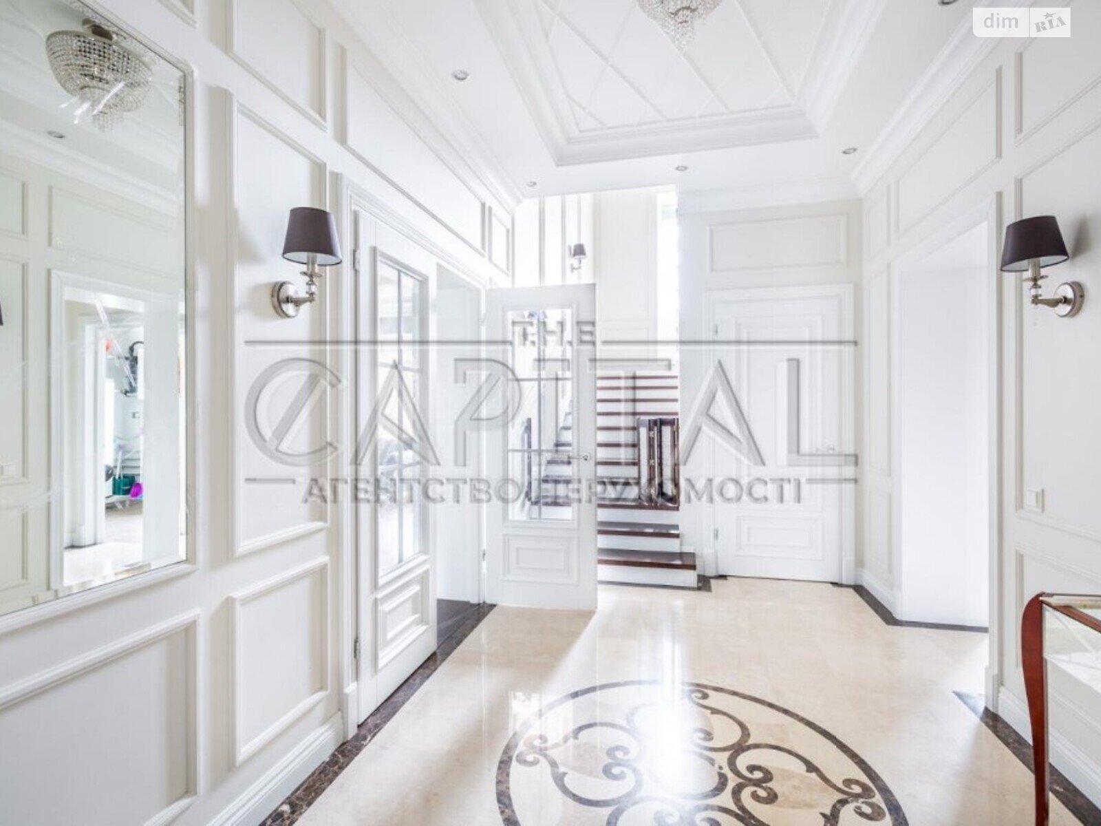 двухэтажный дом с мебелью, 260 кв. м, кирпич. Продажа в Борисполе район Борисполь фото 1