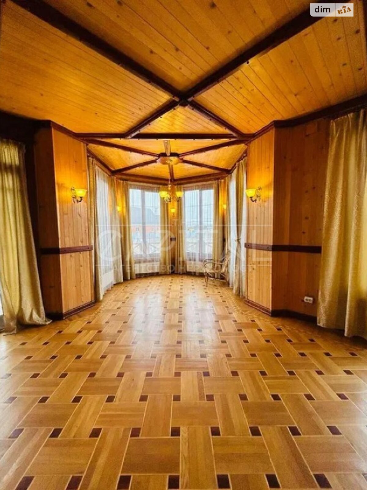 двухэтажный дом с ремонтом, 220 кв. м, кирпич. Продажа в Борисполе район Борисполь фото 1