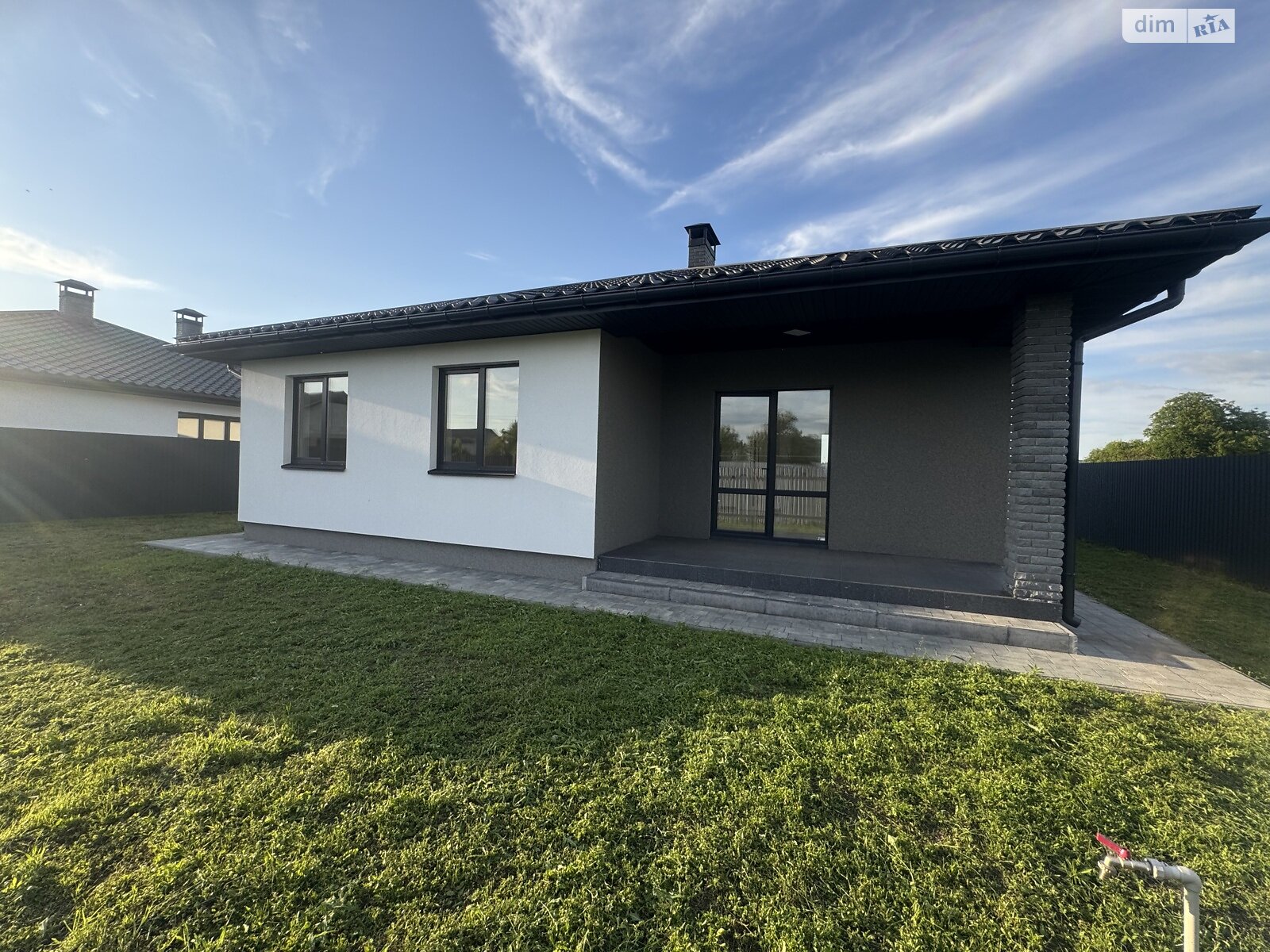 одноэтажный дом, 104 кв. м, шлакоблок. Продажа в Борисполе фото 1 одноэтажный дом, 104 кв. м, шлакоблок. Продажа в Борисполе фото 1