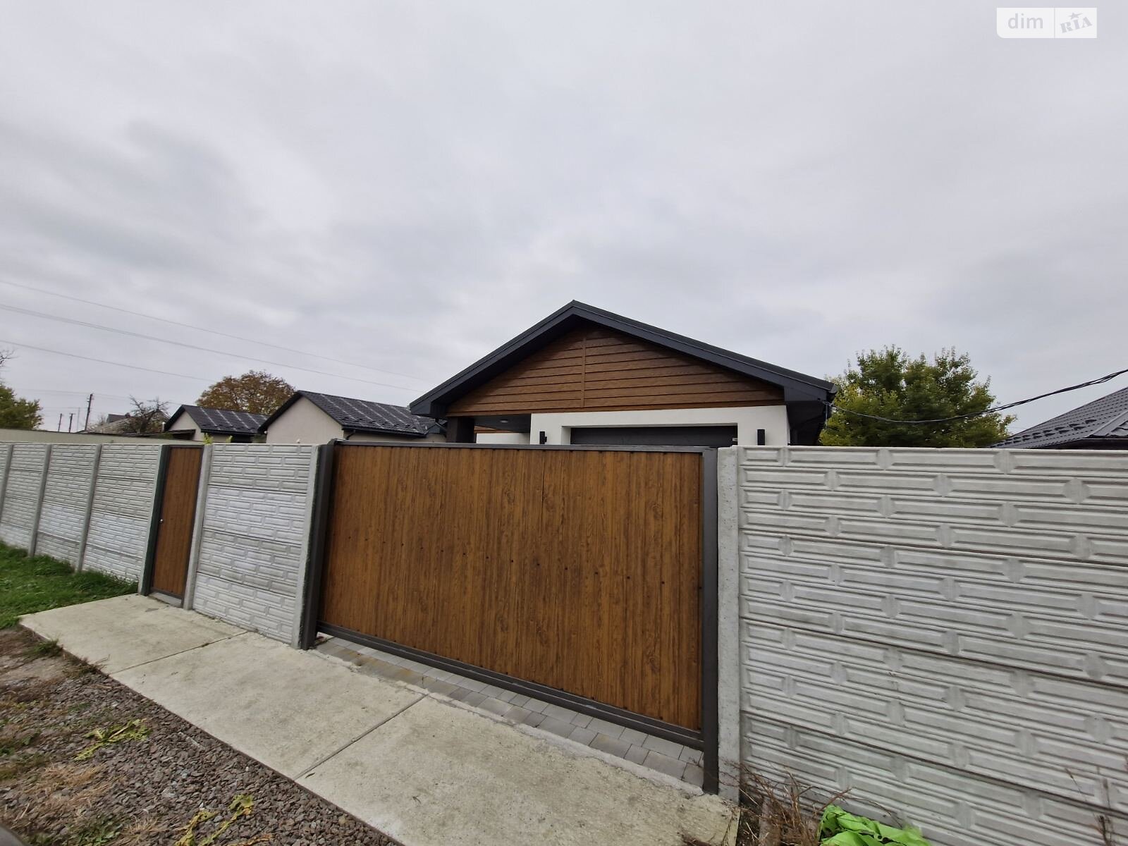 одноэтажный дом с отоплением, 140 кв. м, газобетон. Продажа в Борисполе фото 1 одноэтажный дом с отоплением, 140 кв. м, газобетон. Продажа в Борисполе фото 1