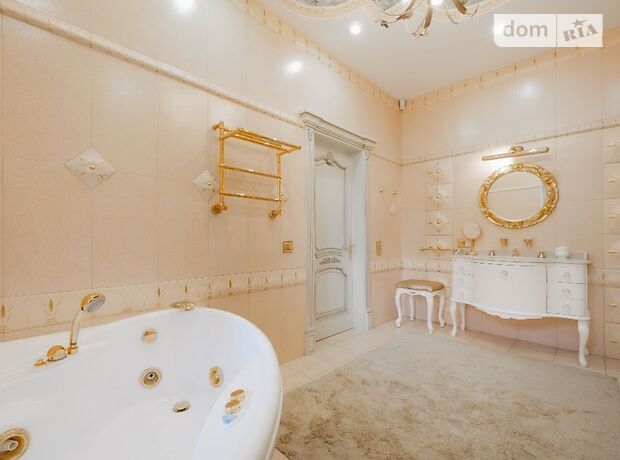трехэтажный дом с камином, 888 кв. м, кирпич. Продажа в Гнедине (Киевская обл.) фото 1 трехэтажный дом с камином, 888 кв. м, кирпич. Продажа в Гнедине (Киевская обл.) фото 1