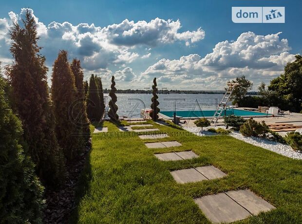 двухэтажный дом с садом, 362 кв. м, кирпич. Продажа в Гнедине (Киевская обл.) фото 1 двухэтажный дом с садом, 362 кв. м, кирпич. Продажа в Гнедине (Киевская обл.) фото 1