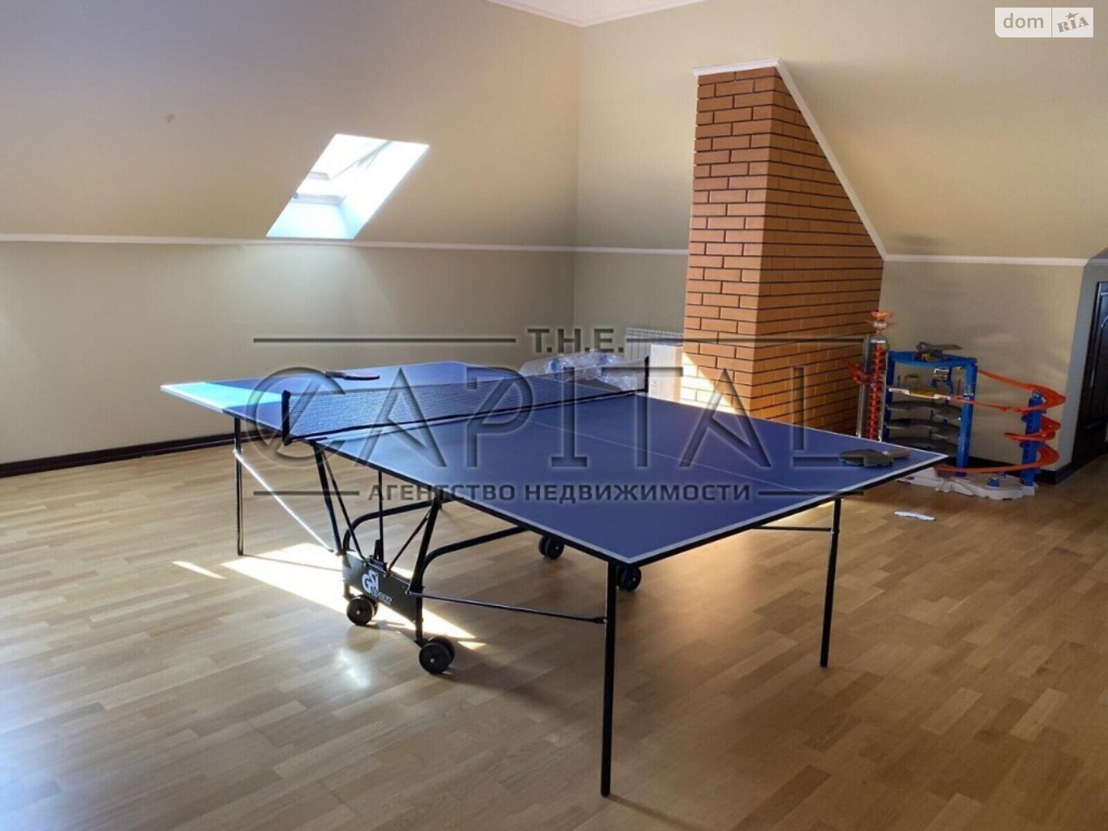 двоповерховий будинок з ремонтом, 470 кв. м, цегла. Продаж у Горі фото 1 двоповерховий будинок з ремонтом, 470 кв. м, цегла. Продаж у Горі фото 1