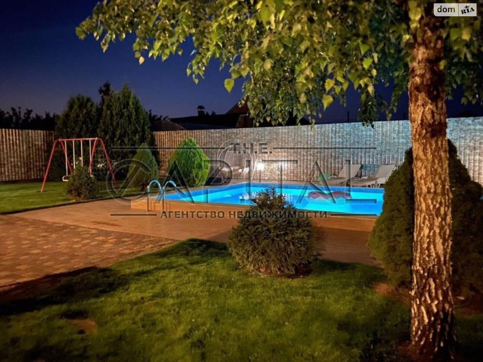 двоповерховий будинок з ремонтом, 470 кв. м, цегла. Продаж у Горі фото 1 двоповерховий будинок з ремонтом, 470 кв. м, цегла. Продаж у Горі фото 1