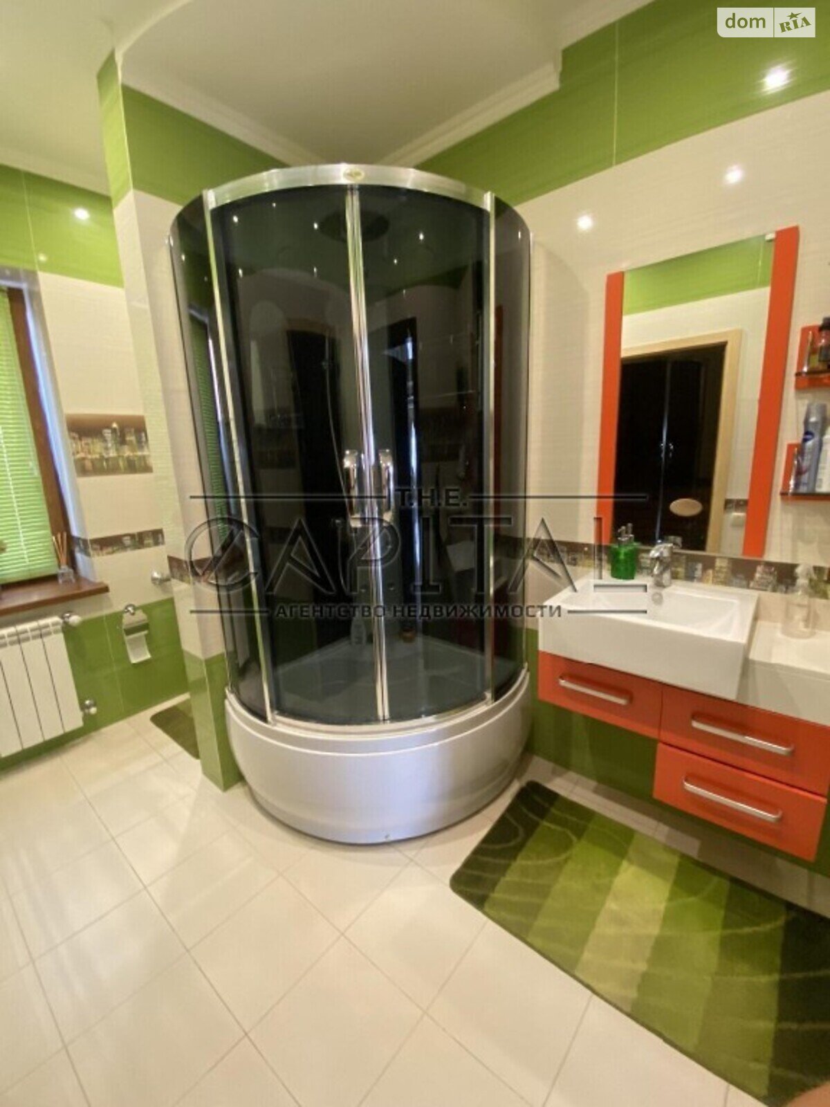 двоповерховий будинок з ремонтом, 470 кв. м, цегла. Продаж у Горі фото 1 двоповерховий будинок з ремонтом, 470 кв. м, цегла. Продаж у Горі фото 1