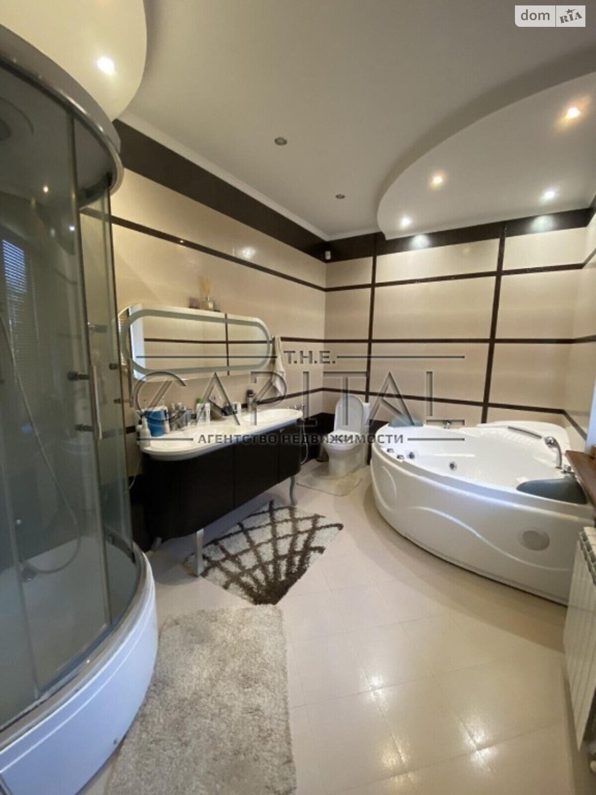 двоповерховий будинок з ремонтом, 470 кв. м, цегла. Продаж у Горі фото 1 двоповерховий будинок з ремонтом, 470 кв. м, цегла. Продаж у Горі фото 1