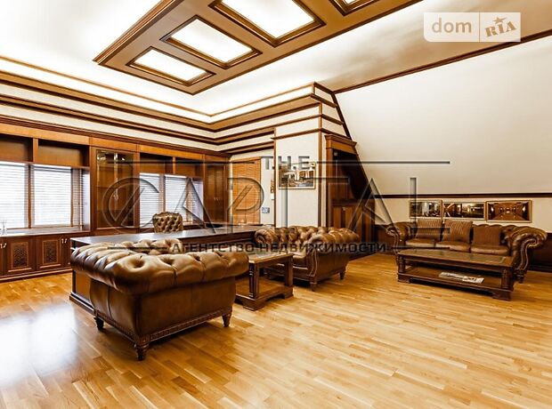 трехэтажный дом с балконом, 500 кв. м, кирпич. Продажа в Горе (Киевская обл.) фото 1 трехэтажный дом с балконом, 500 кв. м, кирпич. Продажа в Горе (Киевская обл.) фото 1