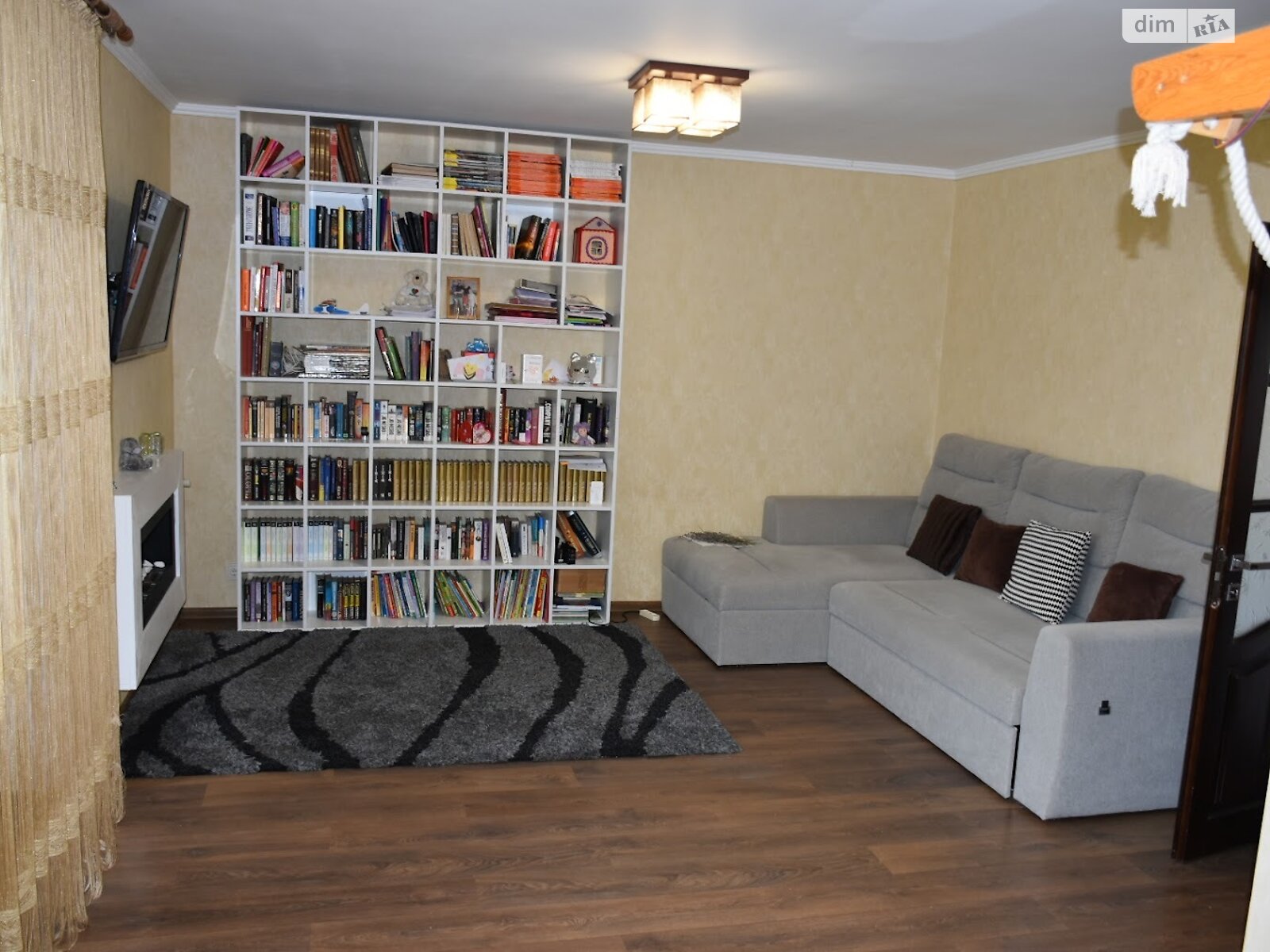 двоповерховий будинок з опаленням, 317 кв. м, ракушечник (ракушняк). Продаж у Борисполі фото 1 двоповерховий будинок з опаленням, 317 кв. м, ракушечник (ракушняк). Продаж у Борисполі фото 1