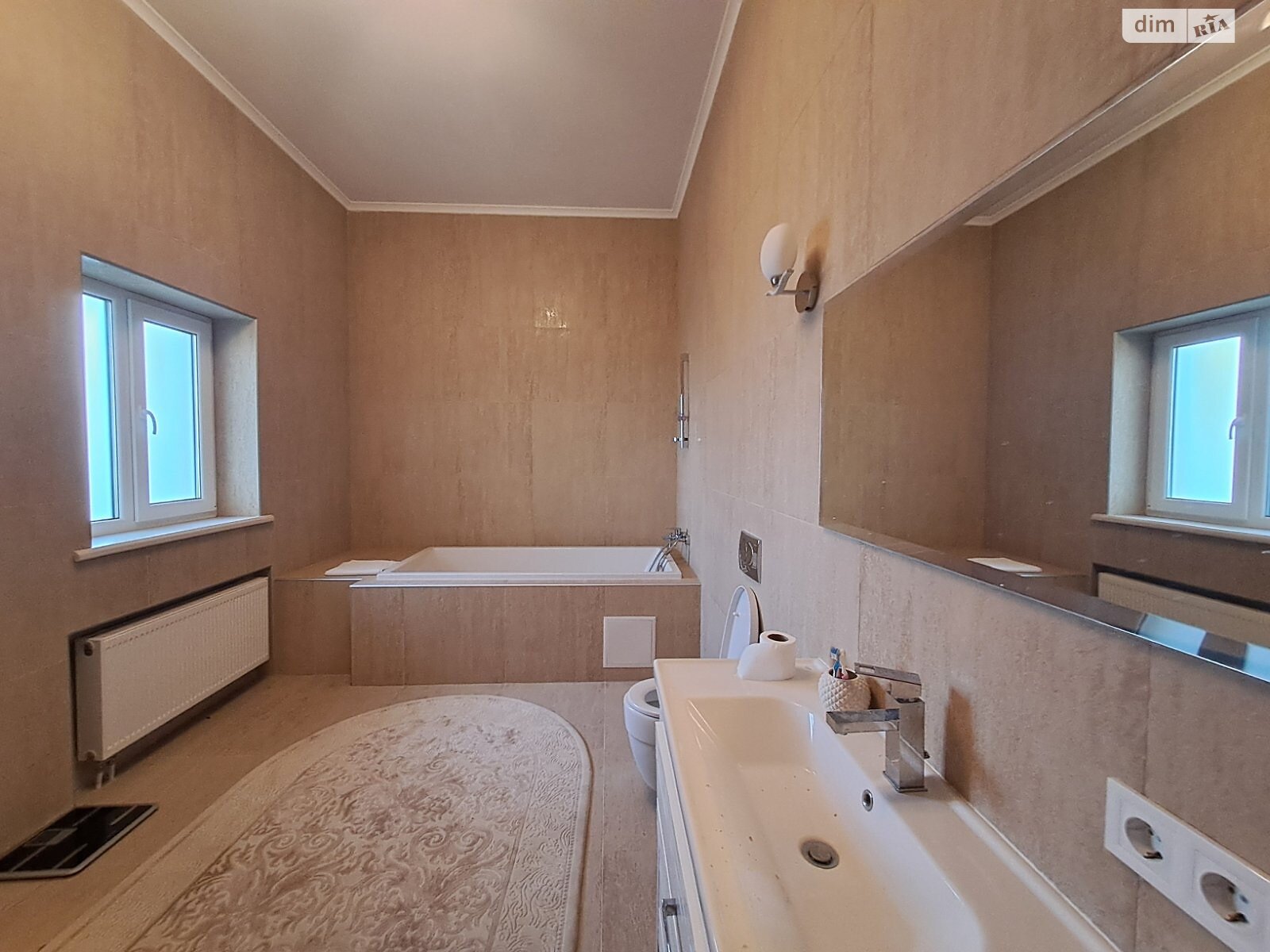 двоповерховий будинок з опаленням, 294 кв. м, газобетон. Продаж у Борисполі фото 1 двоповерховий будинок з опаленням, 294 кв. м, газобетон. Продаж у Борисполі фото 1