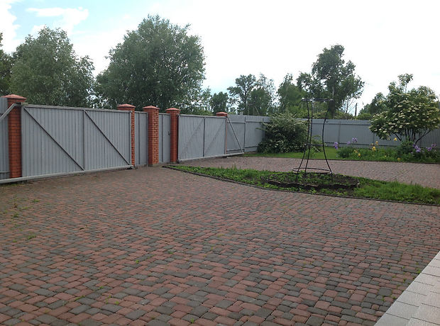 двоповерховий будинок з садом, 426 кв. м, цегла. Продаж в Петропавлівському (Київська обл.) фото 1 двоповерховий будинок з садом, 426 кв. м, цегла. Продаж в Петропавлівському (Київська обл.) фото 1