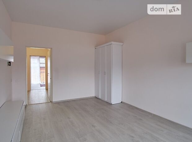 трехэтажный дом с террасой, 219 кв. м, пеноблок. Продажа в Петропавловском (Киевская обл.) фото 1 трехэтажный дом с террасой, 219 кв. м, пеноблок. Продажа в Петропавловском (Киевская обл.) фото 1