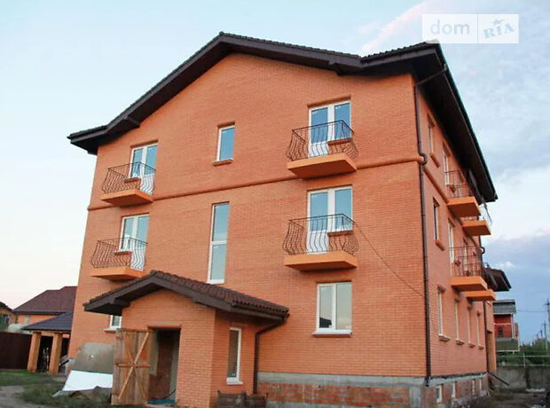 трехэтажный дом с балконом, 698 кв. м, кирпич. Продажа в Процеве (Киевская обл.) фото 1 трехэтажный дом с балконом, 698 кв. м, кирпич. Продажа в Процеве (Киевская обл.) фото 1