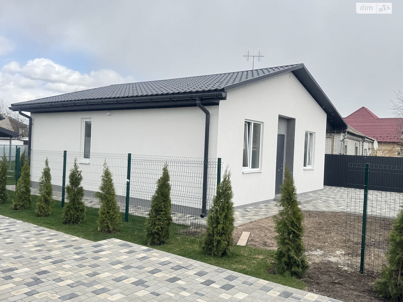 одноповерховий будинок з ремонтом, 70 кв. м, шлакоблок. Продаж у Борисполі фото 1 одноповерховий будинок з ремонтом, 70 кв. м, шлакоблок. Продаж у Борисполі фото 1