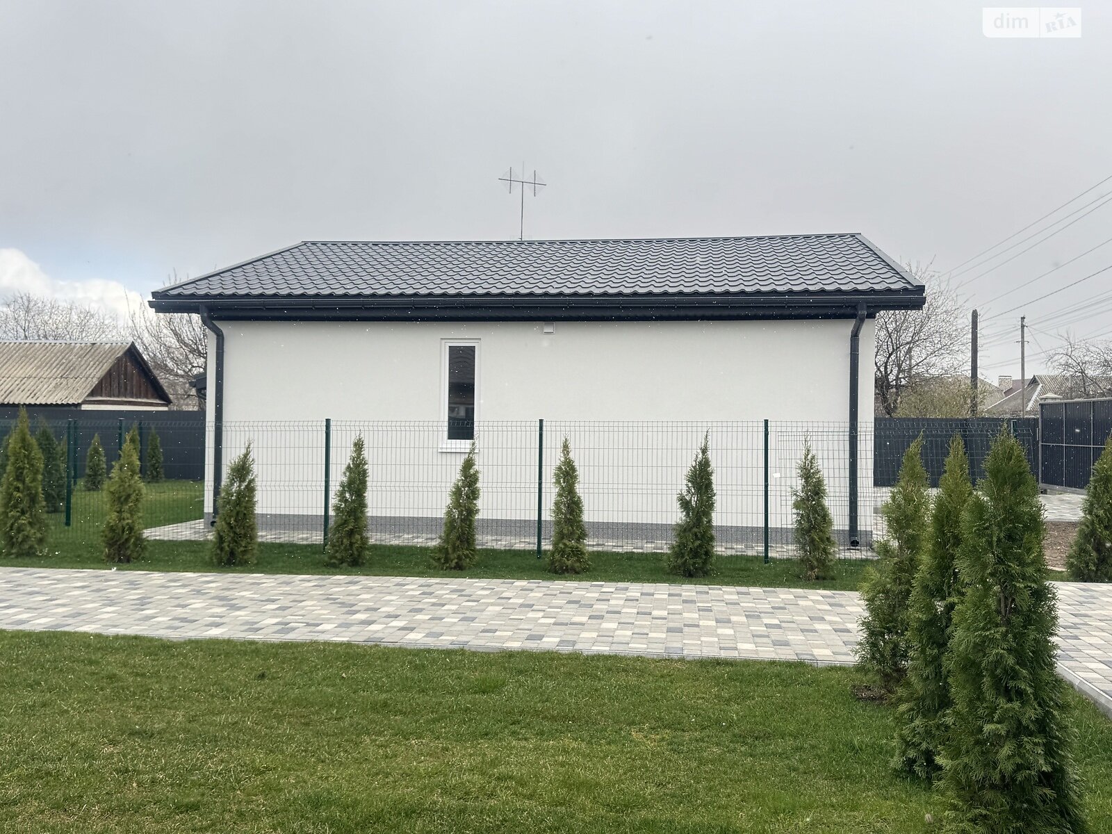 одноповерховий будинок з ремонтом, 70 кв. м, шлакоблок. Продаж у Борисполі фото 1 одноповерховий будинок з ремонтом, 70 кв. м, шлакоблок. Продаж у Борисполі фото 1