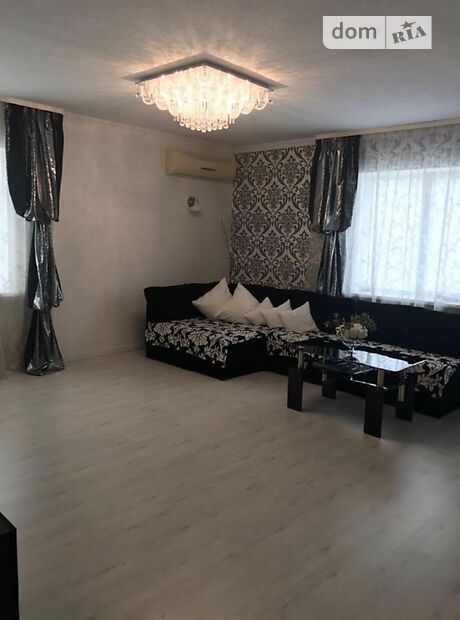 двоповерховий будинок з каміном, 235 кв. м, цегла. Продаж в Вишеньках (Київська обл.) фото 1 двоповерховий будинок з каміном, 235 кв. м, цегла. Продаж в Вишеньках (Київська обл.) фото 1