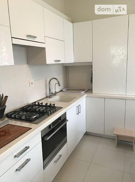 двоповерховий будинок з каміном, 235 кв. м, цегла. Продаж в Вишеньках (Київська обл.) фото 1 двоповерховий будинок з каміном, 235 кв. м, цегла. Продаж в Вишеньках (Київська обл.) фото 1