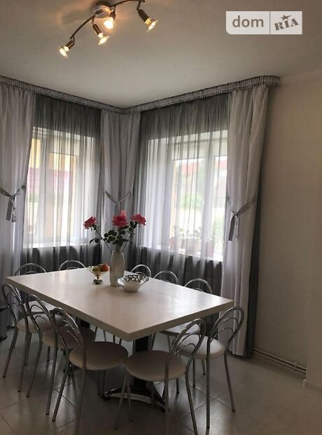 двоповерховий будинок з каміном, 235 кв. м, цегла. Продаж в Вишеньках (Київська обл.) фото 1 двоповерховий будинок з каміном, 235 кв. м, цегла. Продаж в Вишеньках (Київська обл.) фото 1