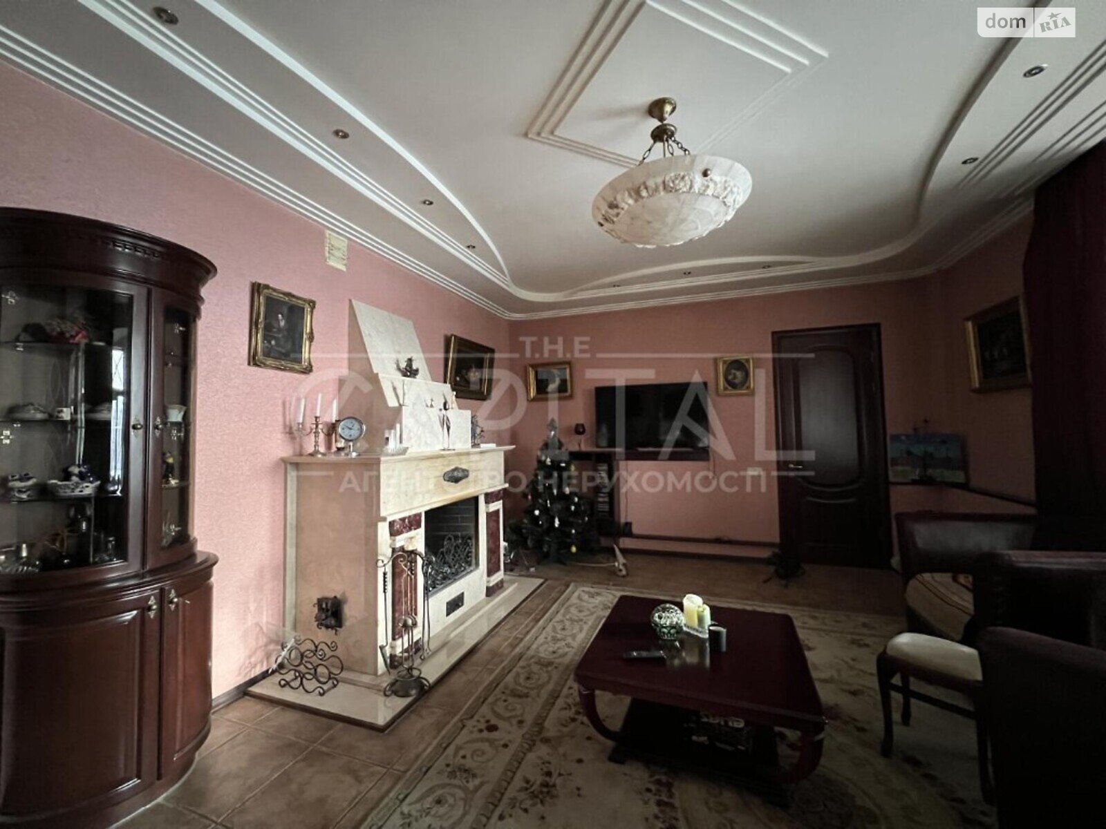 трехэтажный дом, 380 кв. м, кирпич. Продажа в Вишенки фото 1 трехэтажный дом, 380 кв. м, кирпич. Продажа в Вишенки фото 1