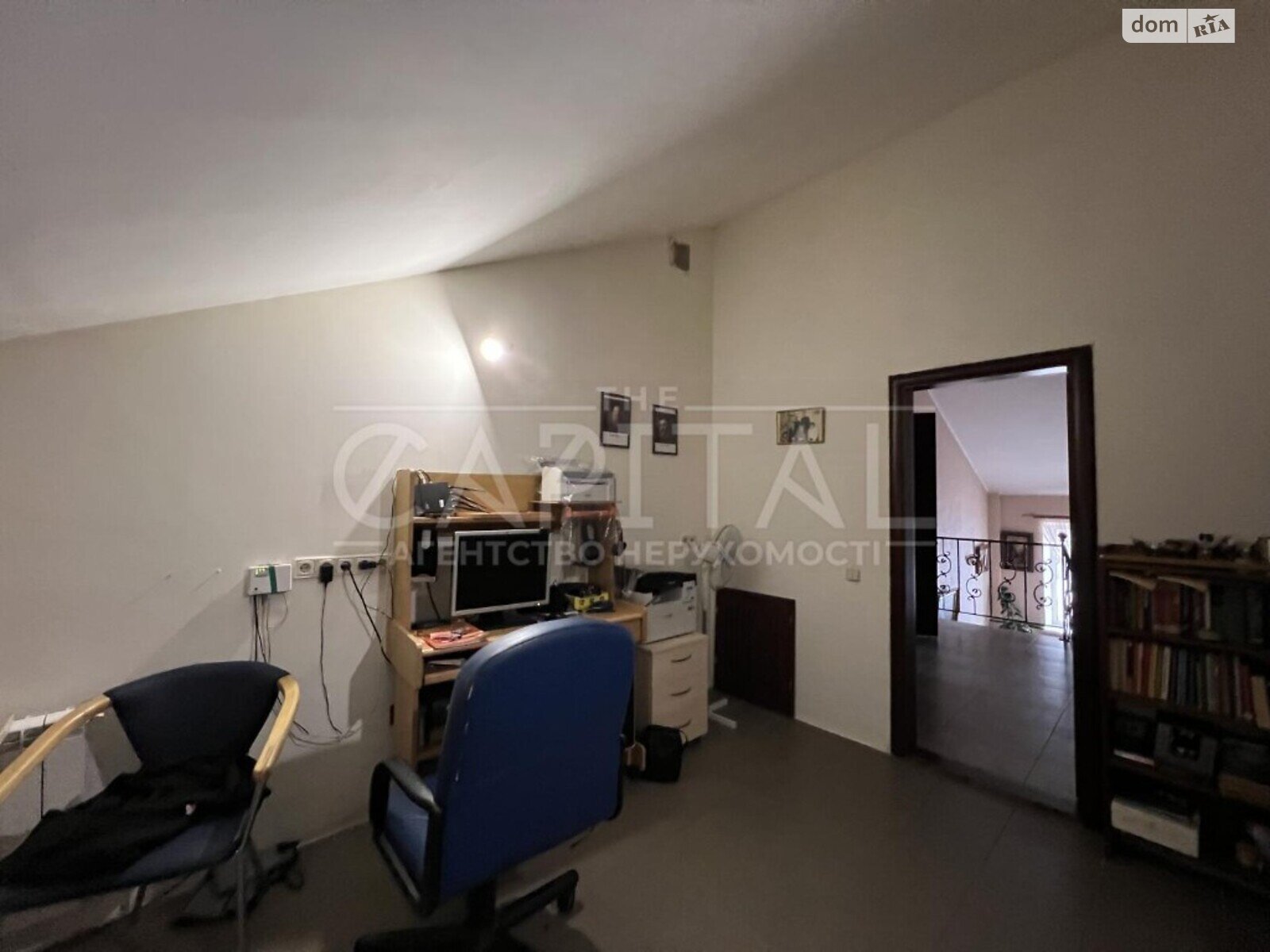 трехэтажный дом, 380 кв. м, кирпич. Продажа в Вишенки фото 1 трехэтажный дом, 380 кв. м, кирпич. Продажа в Вишенки фото 1