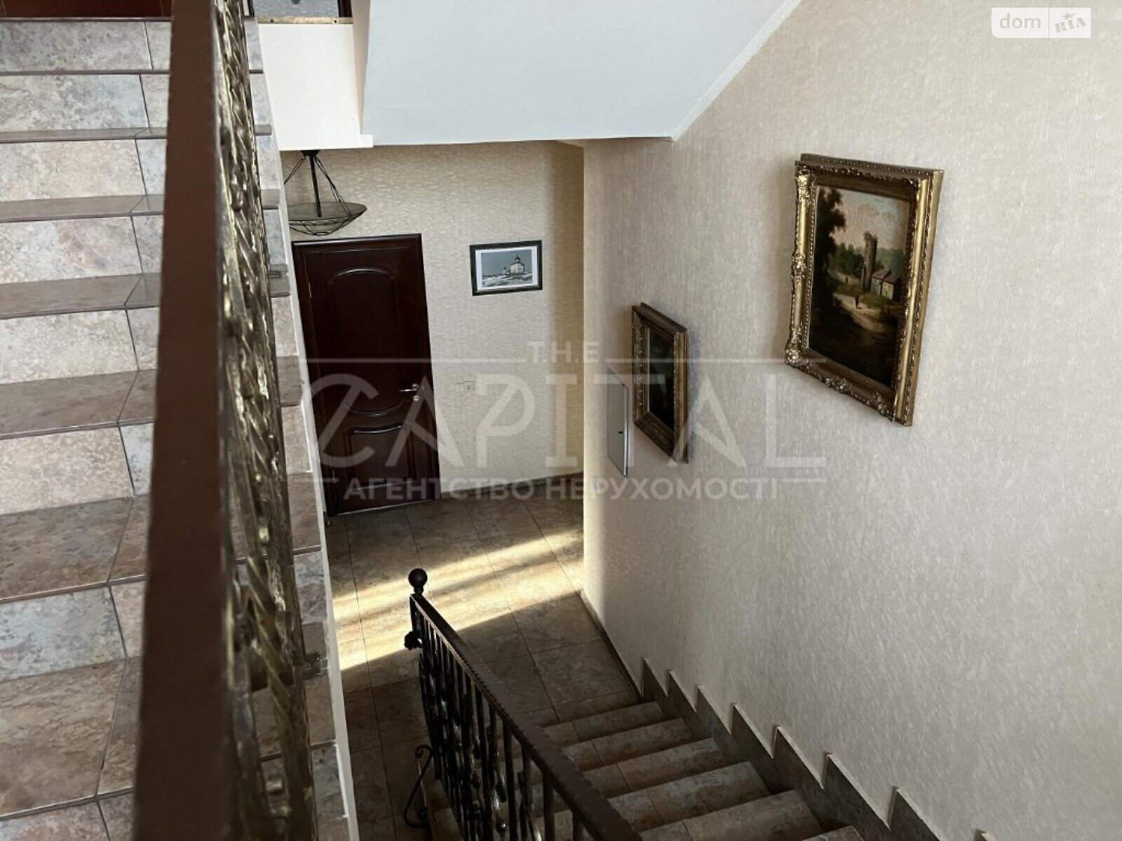 трехэтажный дом, 380 кв. м, кирпич. Продажа в Вишенки фото 1 трехэтажный дом, 380 кв. м, кирпич. Продажа в Вишенки фото 1