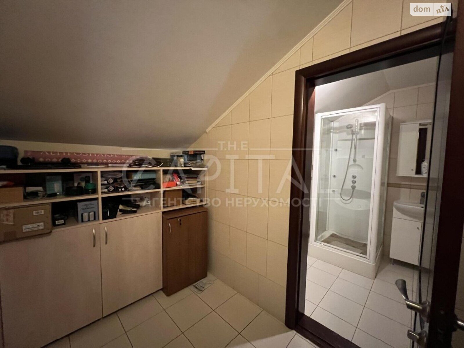 трехэтажный дом, 380 кв. м, кирпич. Продажа в Вишенки фото 1 трехэтажный дом, 380 кв. м, кирпич. Продажа в Вишенки фото 1