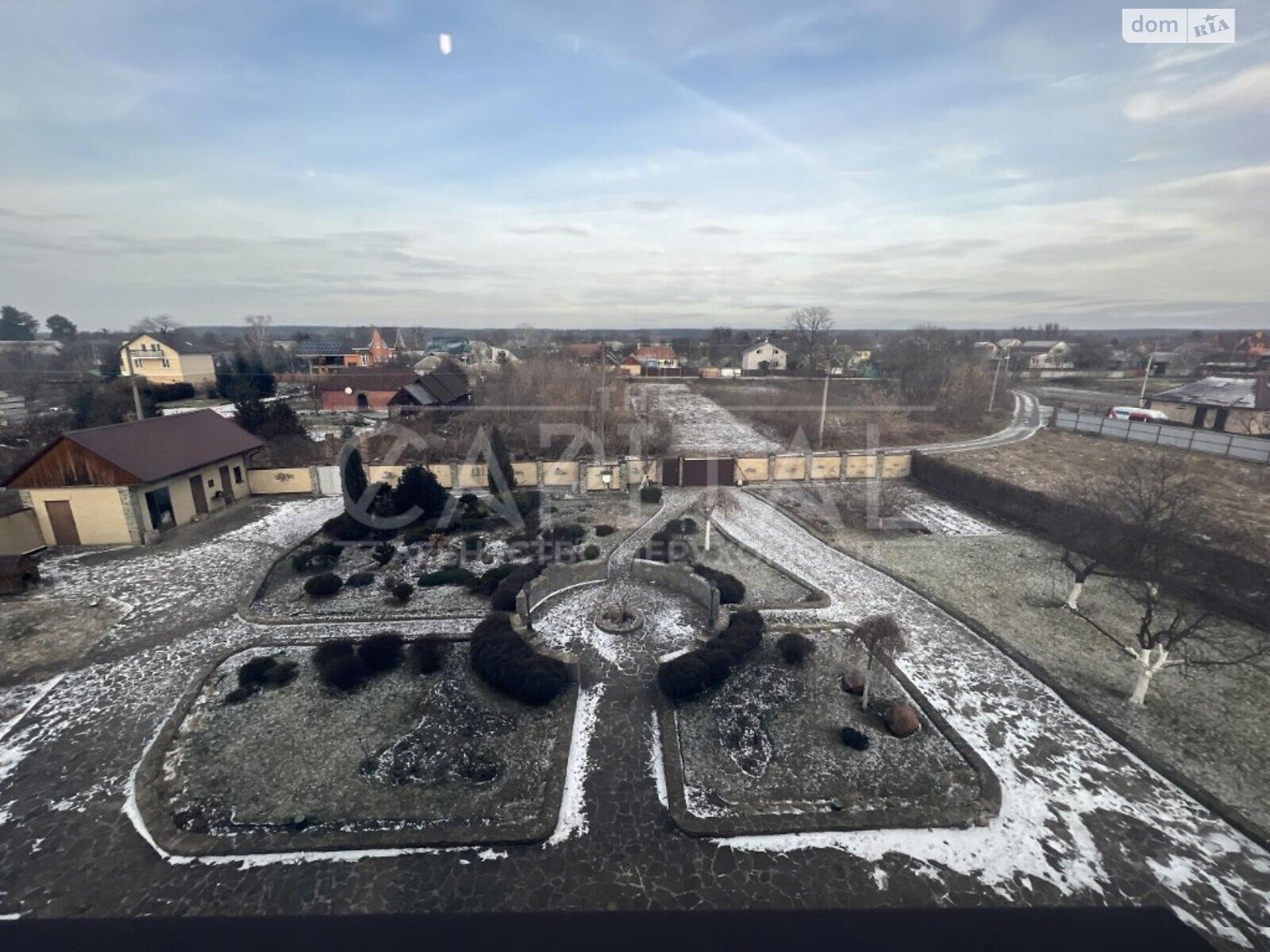 трехэтажный дом, 380 кв. м, кирпич. Продажа в Вишенки фото 1 трехэтажный дом, 380 кв. м, кирпич. Продажа в Вишенки фото 1