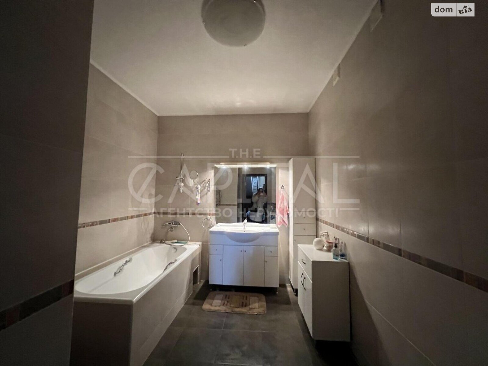 трехэтажный дом, 380 кв. м, кирпич. Продажа в Вишенки фото 1 трехэтажный дом, 380 кв. м, кирпич. Продажа в Вишенки фото 1