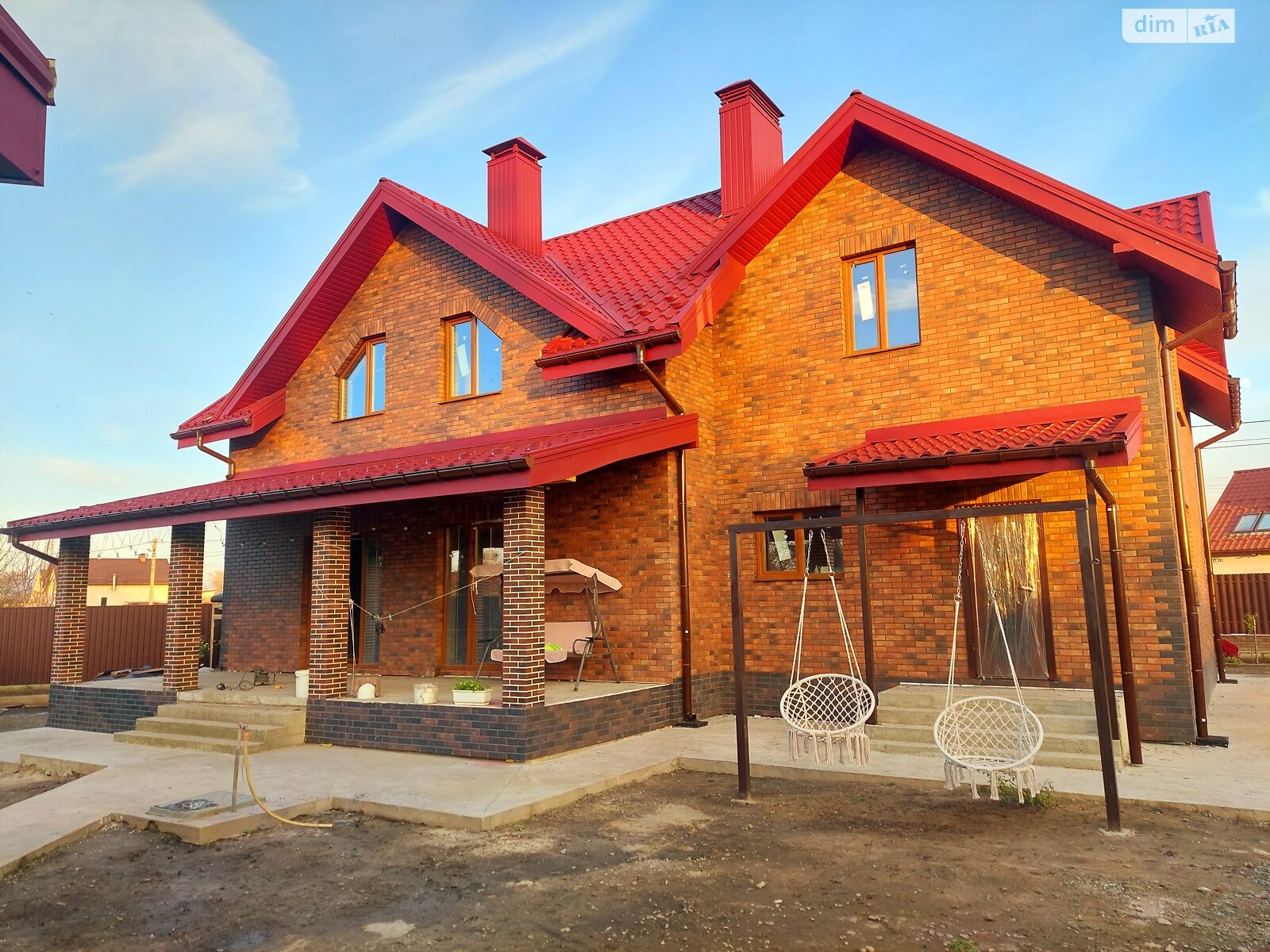 двухэтажный дом беседка, 234 кв. м, пеноблок. Продажа в Борисполе фото 1