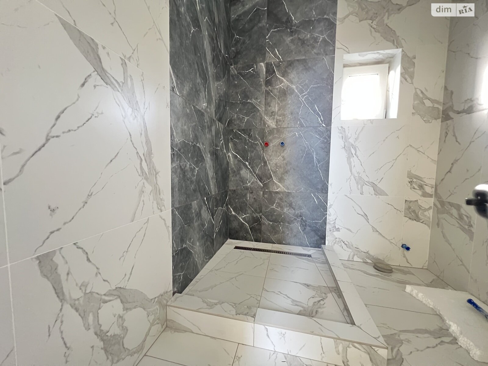 двухэтажный дом, 110 кв. м, шлакоблок. Продажа в Борисполе фото 1 двухэтажный дом, 110 кв. м, шлакоблок. Продажа в Борисполе фото 1