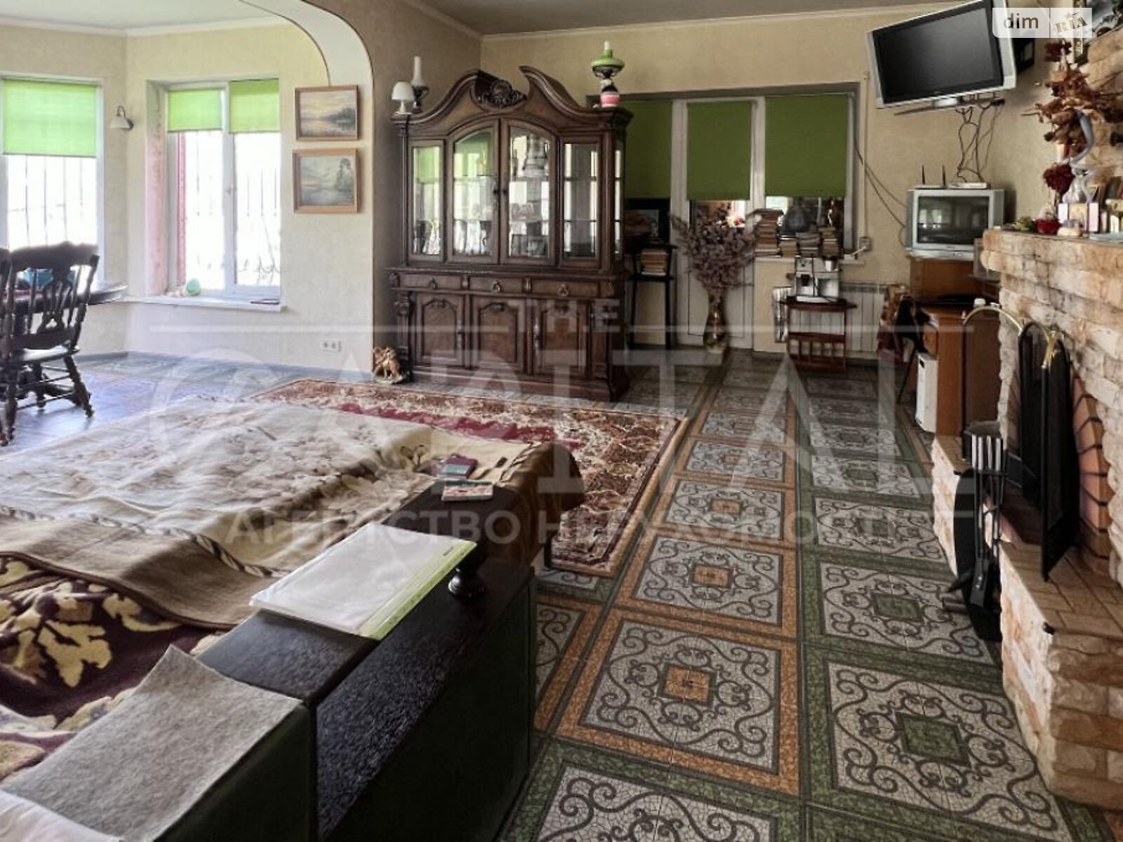 трехэтажный дом с гаражом, 317 кв. м, кирпич. Продажа в Борисполе фото 1 трехэтажный дом с гаражом, 317 кв. м, кирпич. Продажа в Борисполе фото 1