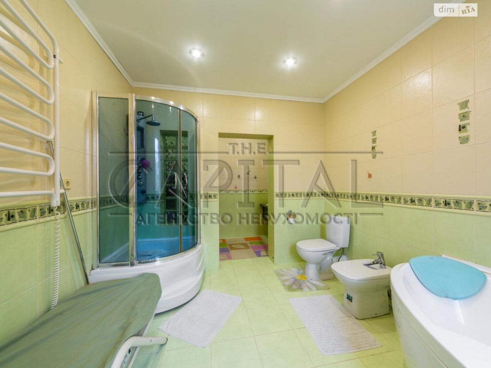 двоповерховий будинок з гаражем, 298 кв. м, кирпич. Продаж у Борисполі фото 1 двоповерховий будинок з гаражем, 298 кв. м, кирпич. Продаж у Борисполі фото 1
