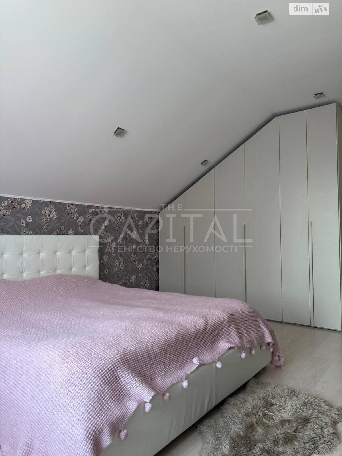 двухэтажный дом с гаражом, 200 кв. м, кирпич. Продажа в Борисполе фото 1 двухэтажный дом с гаражом, 200 кв. м, кирпич. Продажа в Борисполе фото 1