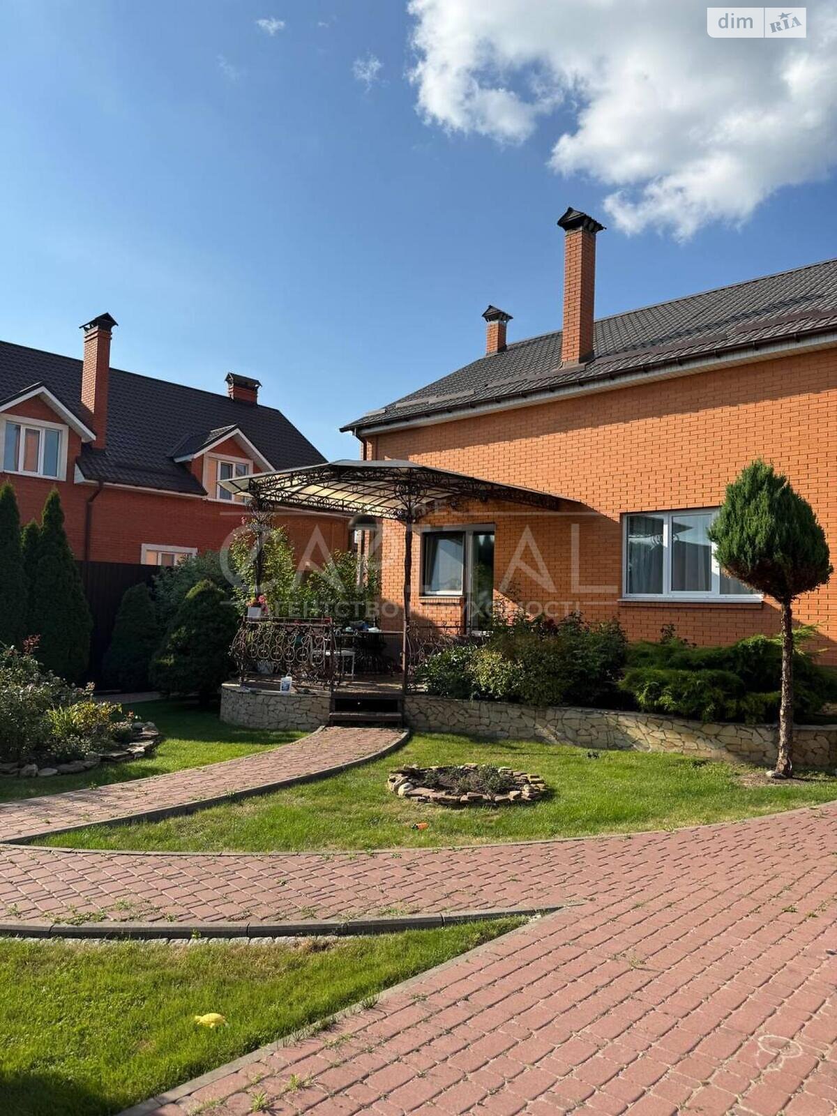двухэтажный дом с гаражом, 200 кв. м, кирпич. Продажа в Борисполе фото 1 двухэтажный дом с гаражом, 200 кв. м, кирпич. Продажа в Борисполе фото 1