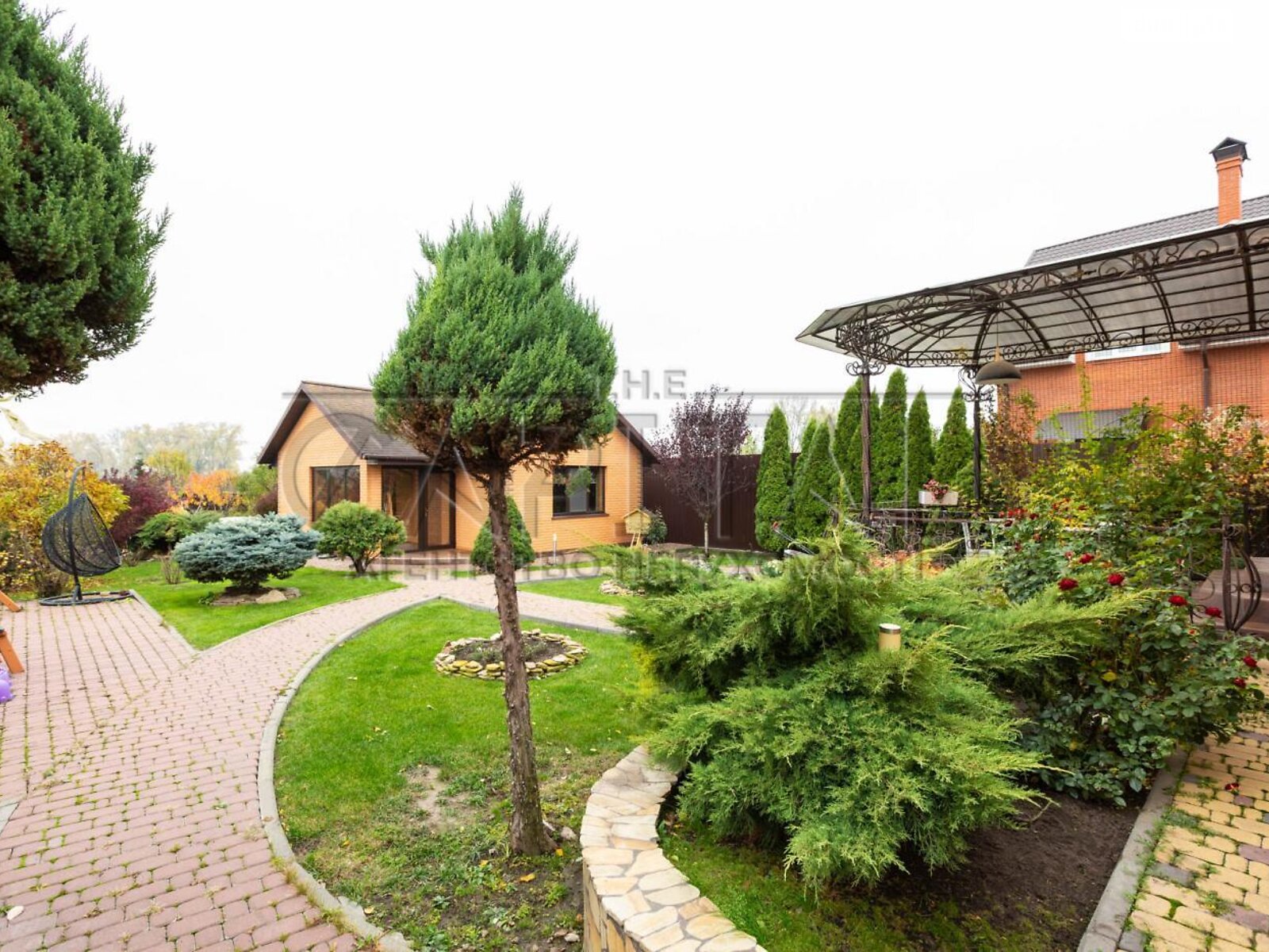 двоповерховий будинок з гаражем, 200 кв. м, цегла. Продаж у Борисполі фото 1