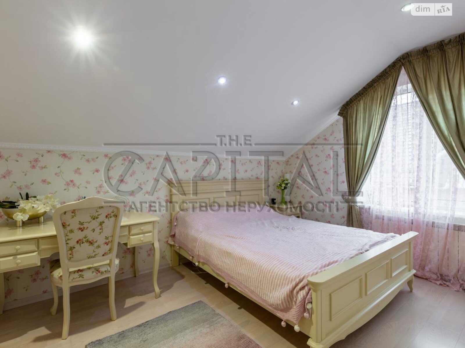 двоповерховий будинок з гаражем, 200 кв. м, цегла. Продаж у Борисполі фото 1