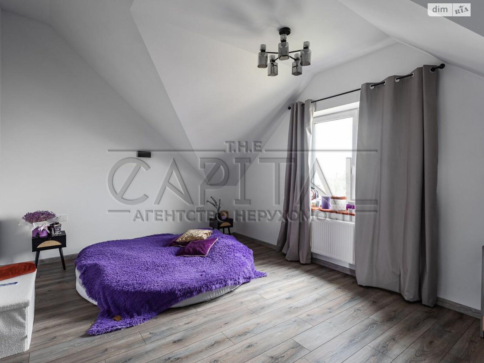 двоповерховий будинок з опаленням, 300 кв. м, кирпич. Продаж у Борисполі фото 1 двоповерховий будинок з опаленням, 300 кв. м, кирпич. Продаж у Борисполі фото 1