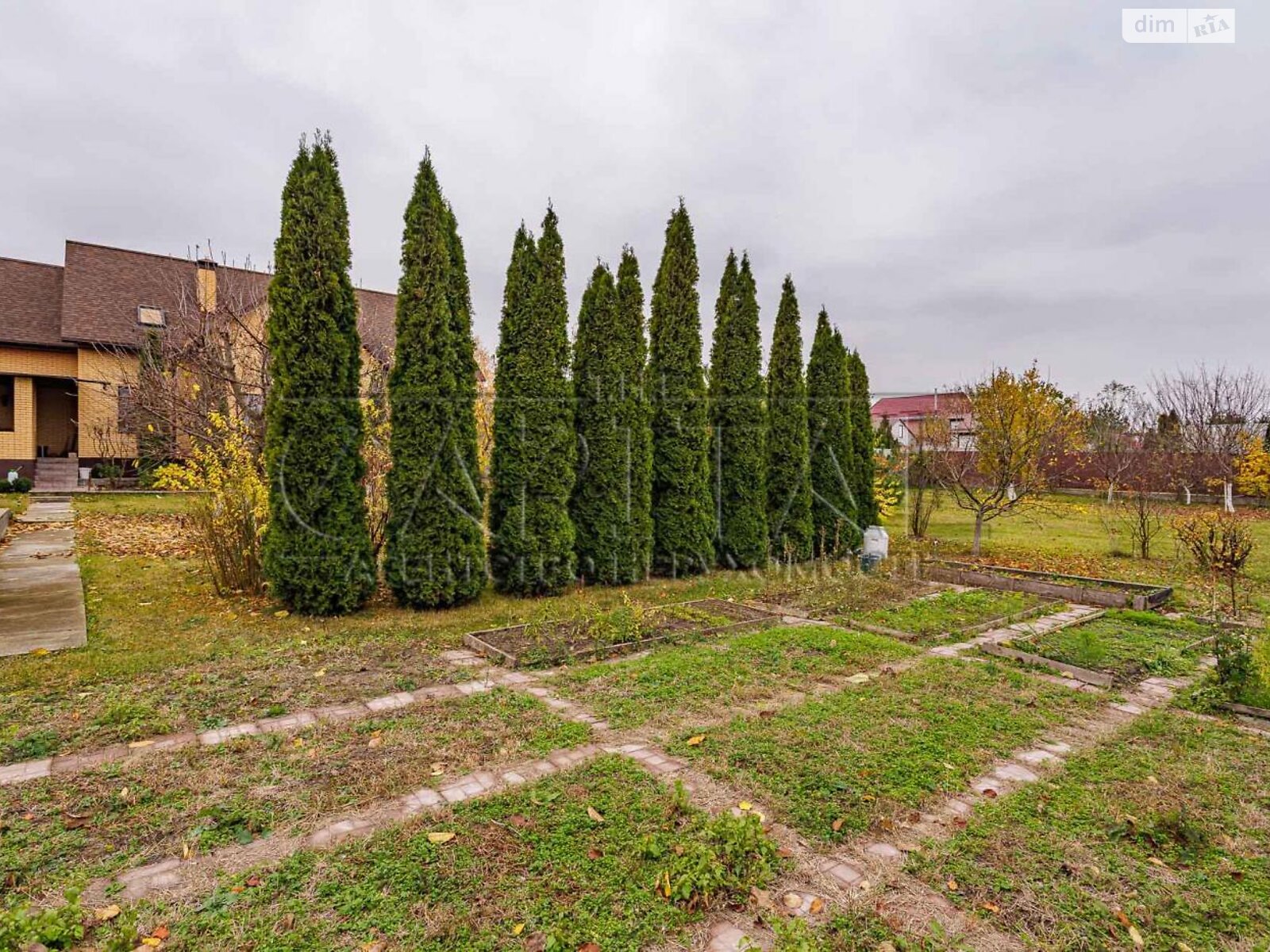 двоповерховий будинок з опаленням, 300 кв. м, кирпич. Продаж у Борисполі фото 1 двоповерховий будинок з опаленням, 300 кв. м, кирпич. Продаж у Борисполі фото 1