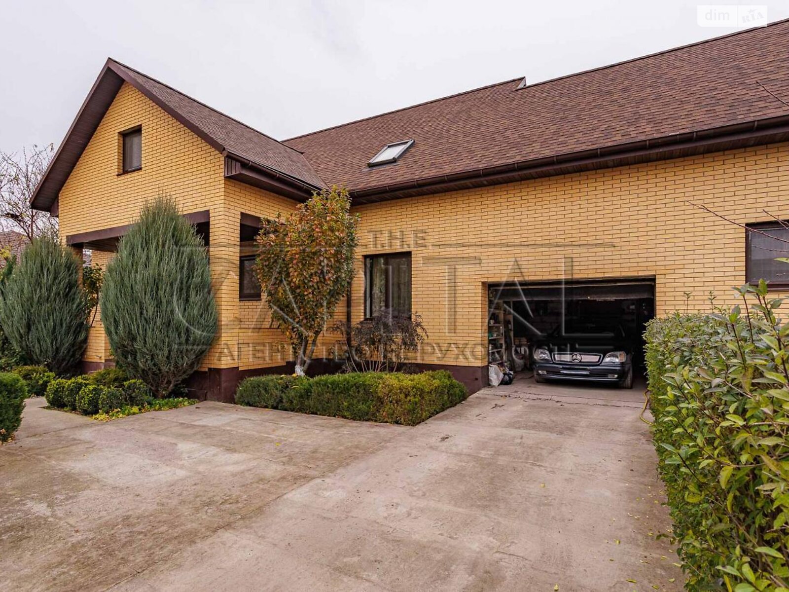 двоповерховий будинок з опаленням, 300 кв. м, кирпич. Продаж у Борисполі фото 1 двоповерховий будинок з опаленням, 300 кв. м, кирпич. Продаж у Борисполі фото 1