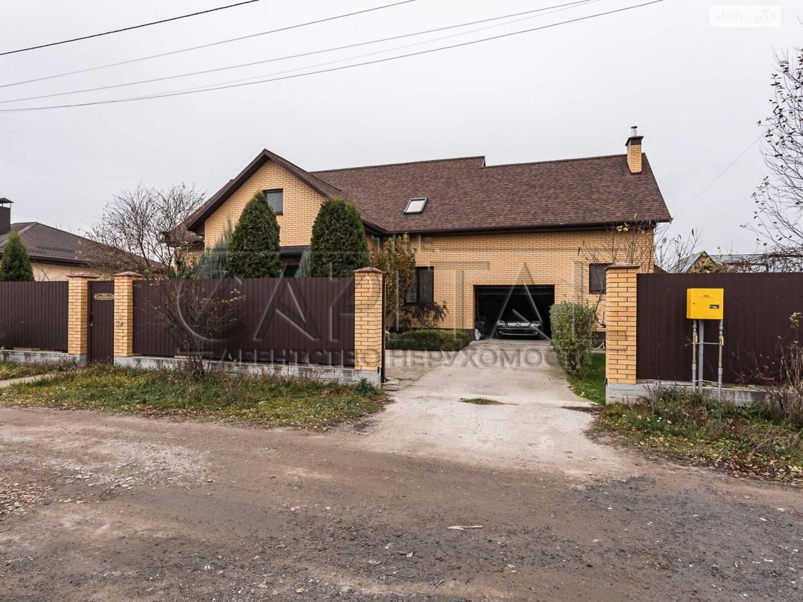 двоповерховий будинок з опаленням, 300 кв. м, кирпич. Продаж у Борисполі фото 1 двоповерховий будинок з опаленням, 300 кв. м, кирпич. Продаж у Борисполі фото 1