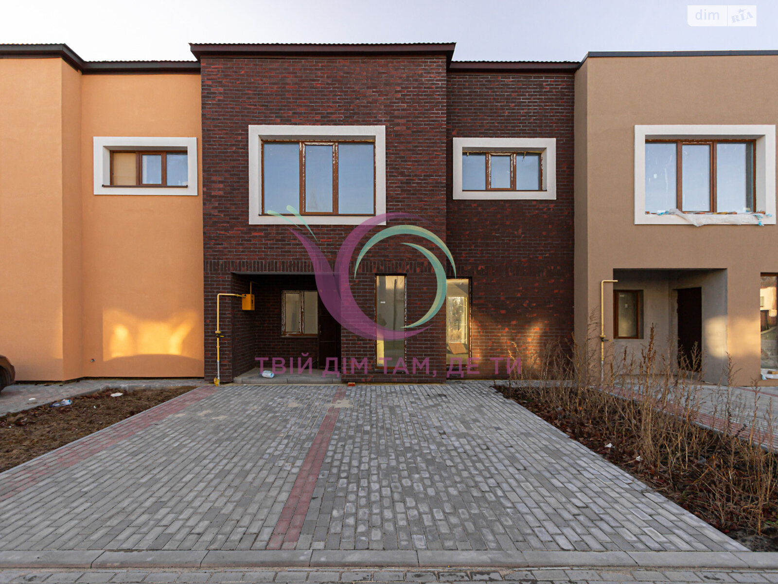 двухэтажный дом с балконом, 109.2 кв. м, кирпич. Продажа в Борках фото 1 двухэтажный дом с балконом, 109.2 кв. м, кирпич. Продажа в Борках фото 1